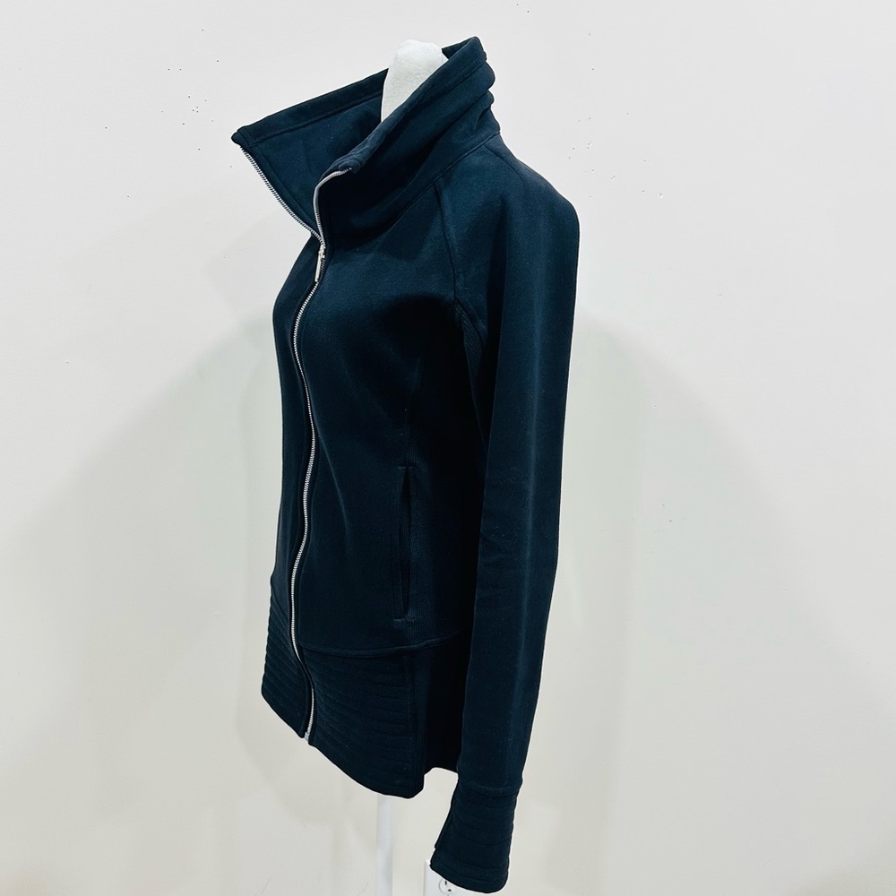 Lululemon Radiant Jacket II Emerald Black Women’s Size 6 Cotton Fleece Full Zip - Picture 2 of 8